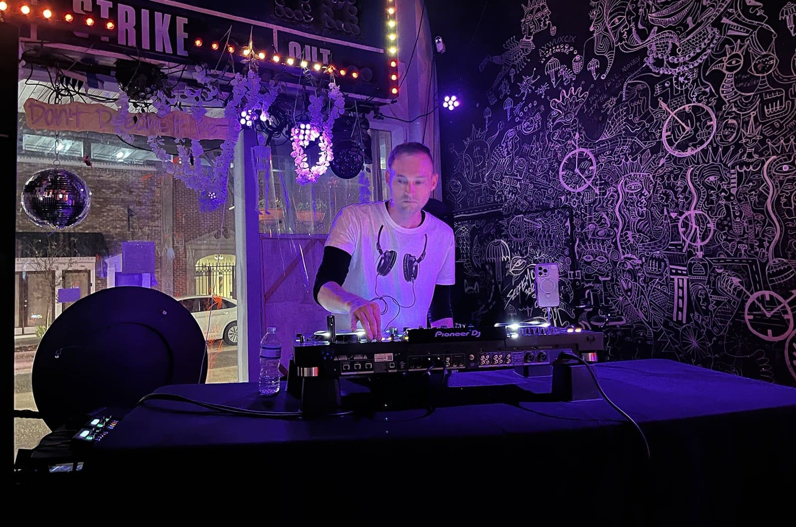 arenaartbar1 arenaartbar1